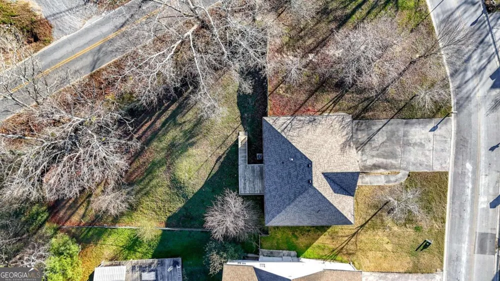 101 Twin Oaks DR Calhoun, GA 30701