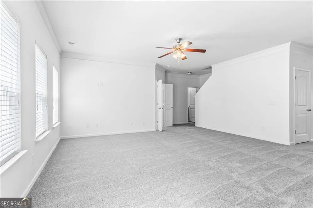 1061 Blind Brook CIR Hoschton, GA 30548