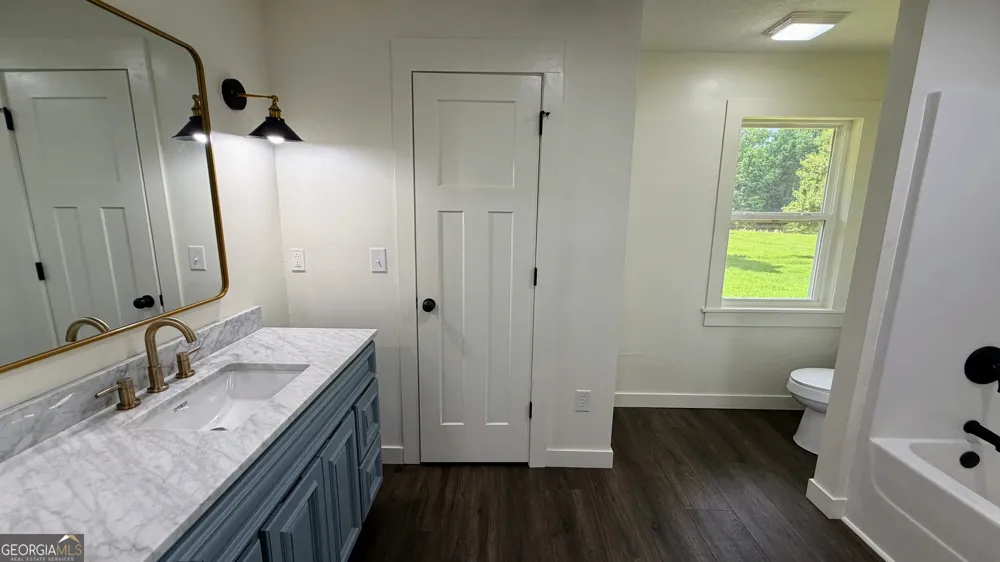 4160 McLain Street North Hokes Bluff, AL 35903