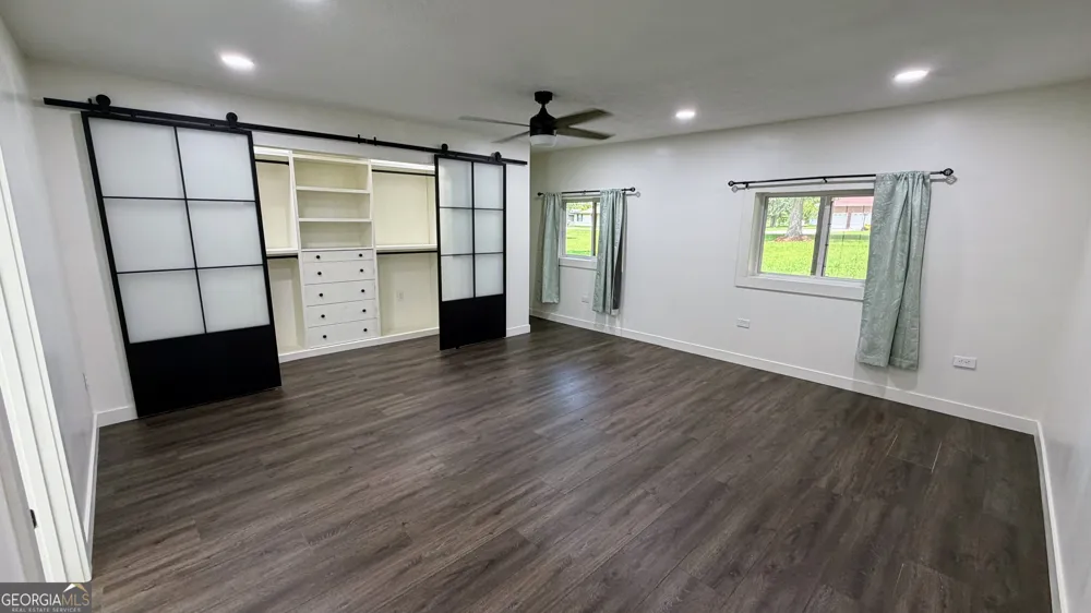 4160 McLain Street North Hokes Bluff, AL 35903