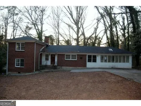 1045 Peyton RD SW