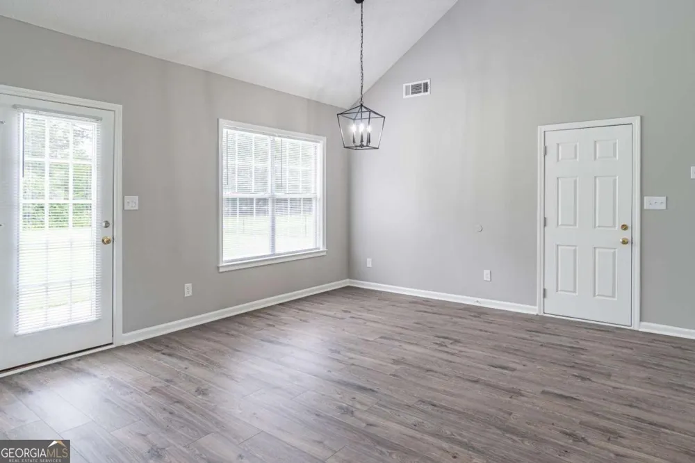 304 Ron DR Bethlehem, GA 30620