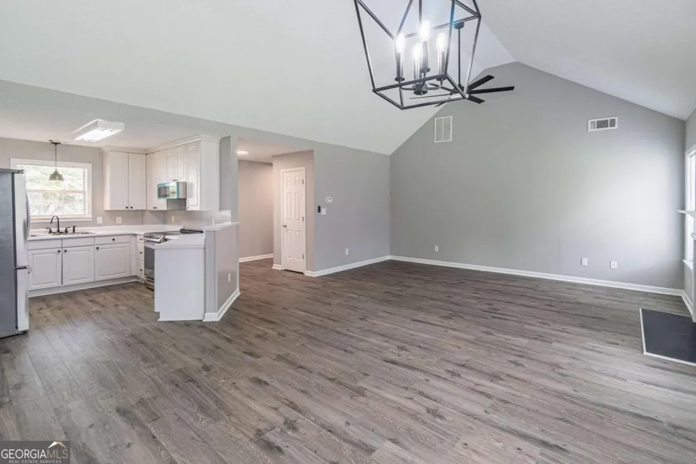 304 Ron DR Bethlehem, GA 30620