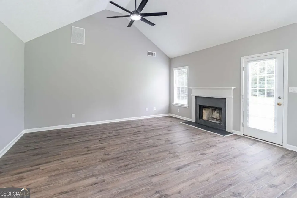 304 Ron DR Bethlehem, GA 30620
