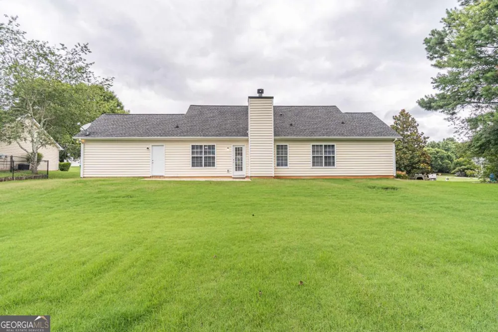 304 Ron DR Bethlehem, GA 30620