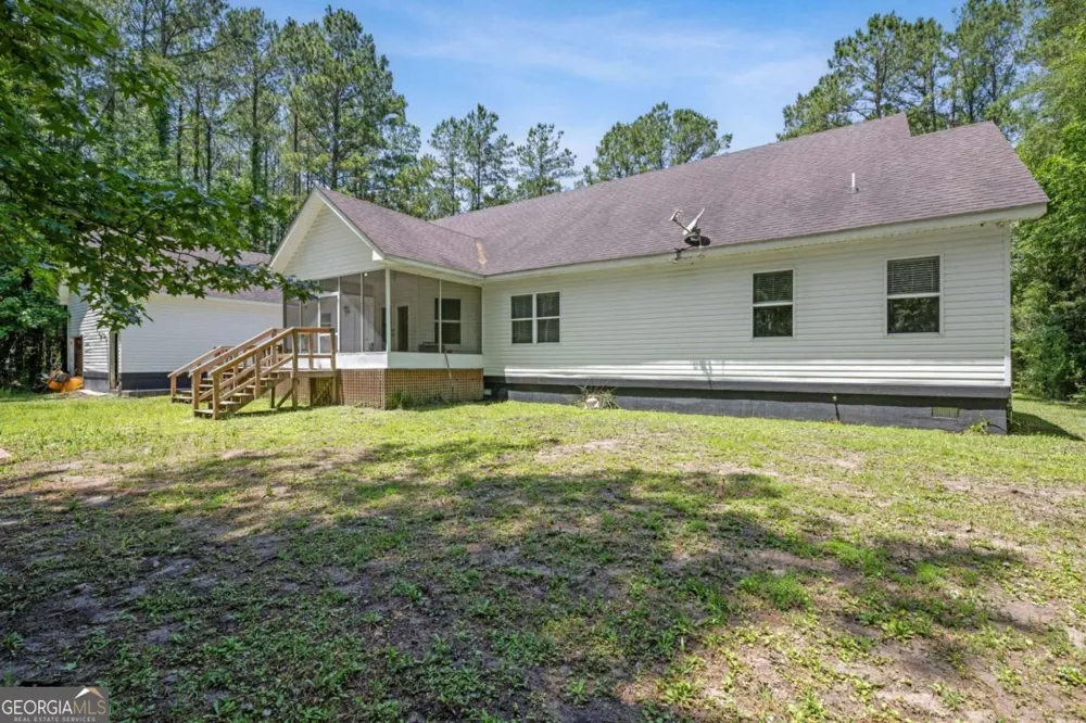 389 Magnolia DR Waverly, GA 31565