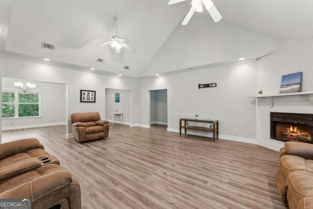 389 Magnolia DR Waverly, GA 31565