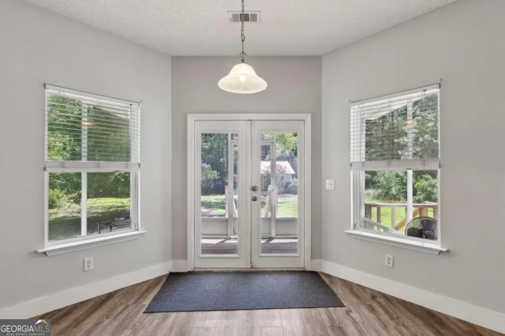 389 Magnolia DR Waverly, GA 31565