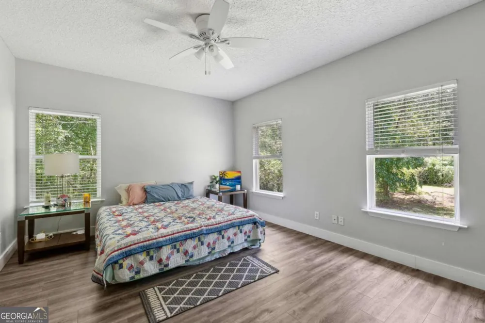 389 Magnolia DR Waverly, GA 31565