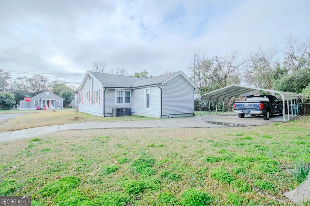 579 Lynmore AVE Macon, GA 31206