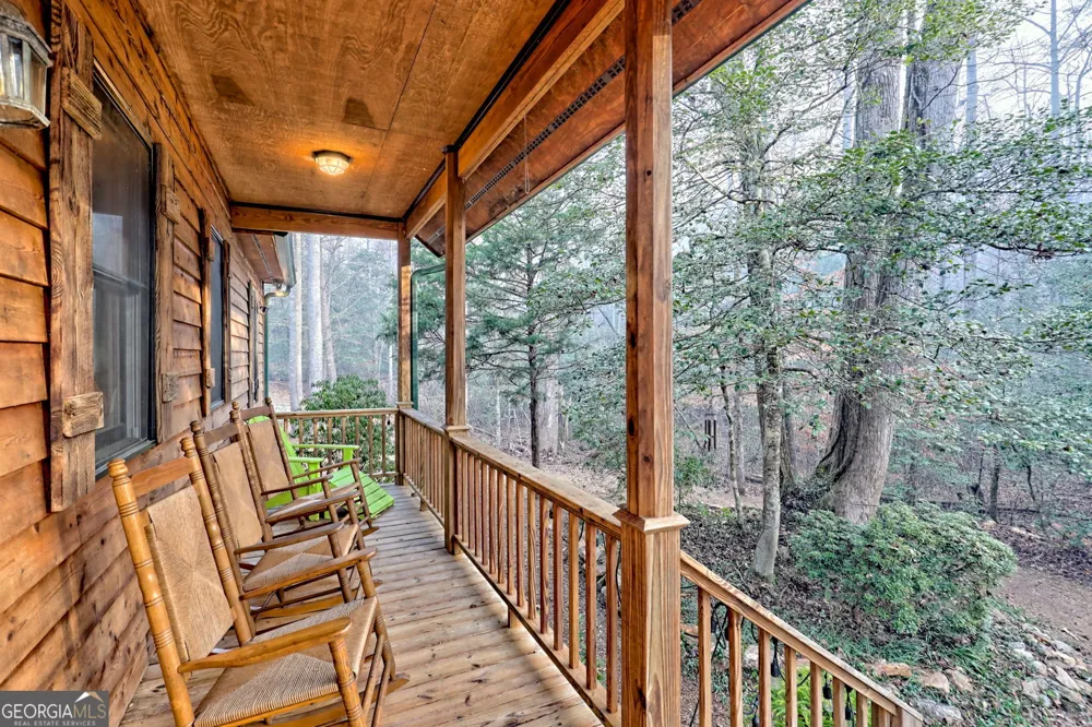 341 Brookwood LN Clarkesville, GA 30523