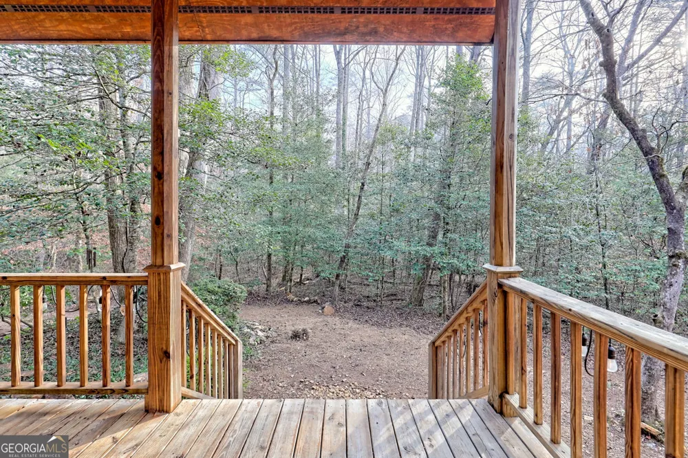 341 Brookwood LN Clarkesville, GA 30523