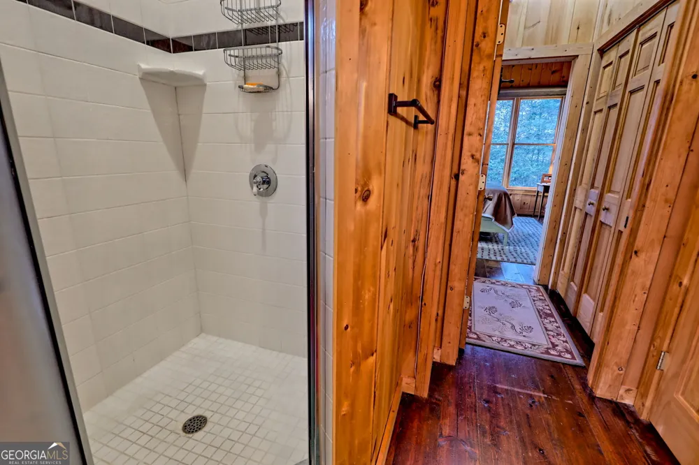 341 Brookwood LN Clarkesville, GA 30523