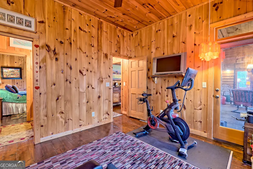341 Brookwood LN Clarkesville, GA 30523