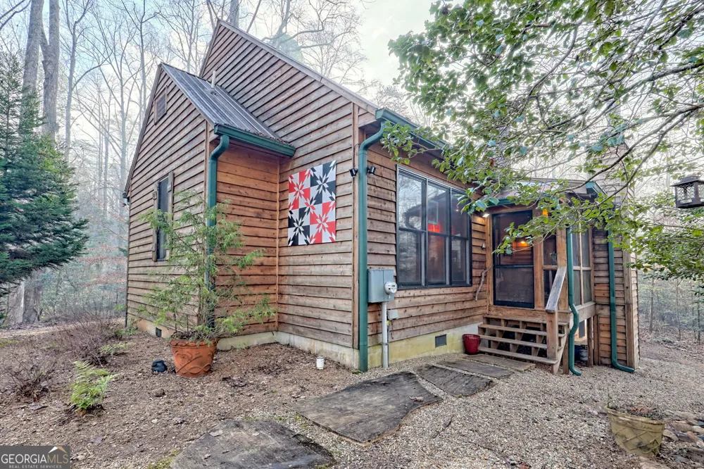 341 Brookwood LN Clarkesville, GA 30523