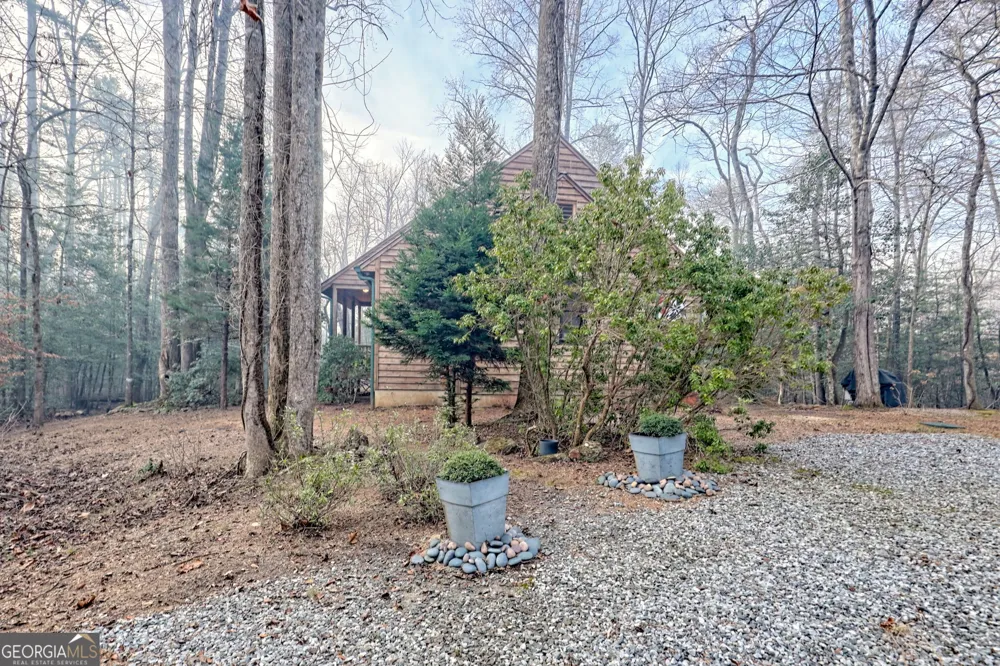 341 Brookwood LN Clarkesville, GA 30523