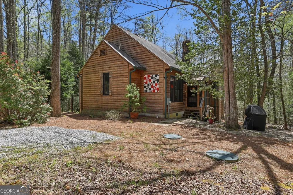 341 Brookwood LN Clarkesville, GA 30523