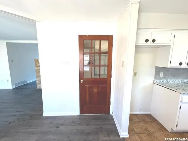 425 Driftwind Windcrest, TX 78239