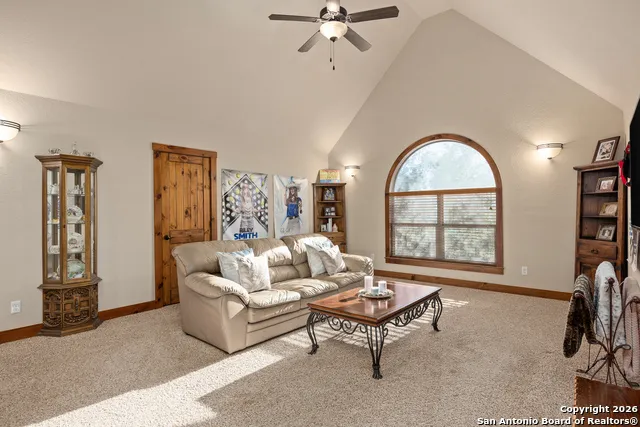 488 Phillip Pipe Creek, TX 78063