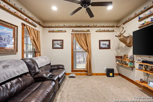 488 Phillip Pipe Creek, TX 78063