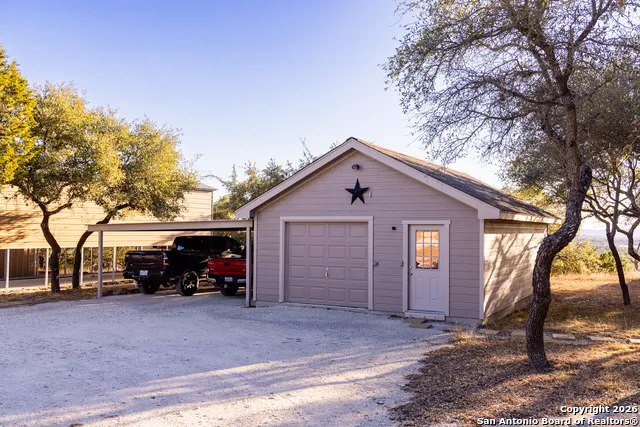488 Phillip Pipe Creek, TX 78063