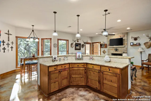 488 Phillip Pipe Creek, TX 78063