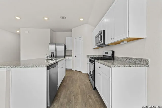 1050 Argonne Forest Seguin, TX 78155