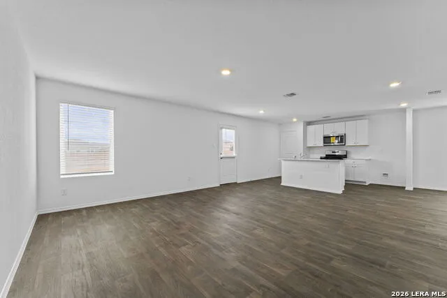 15515 Mint Patch Meadow Von Ormy, TX 78073