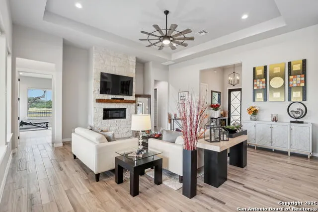 406 Arthur Ct Spring Branch, TX 78070