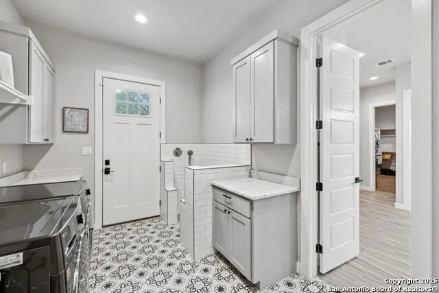 406 Arthur Ct Spring Branch, TX 78070