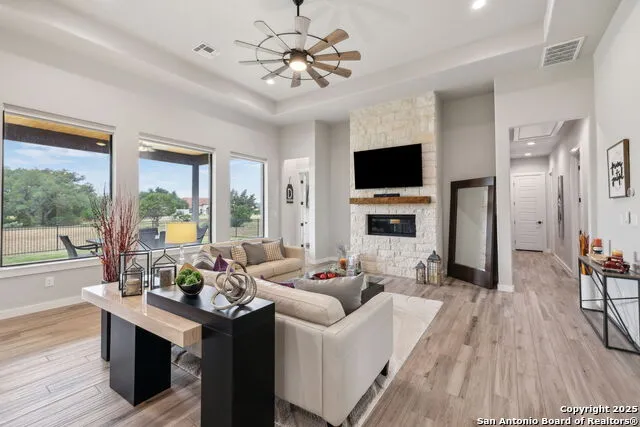 406 Arthur Ct Spring Branch, TX 78070