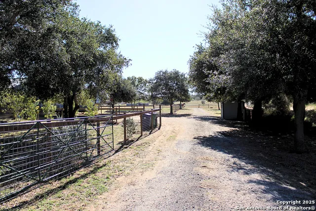 226 Fm 1107 Stockdale, TX 78160