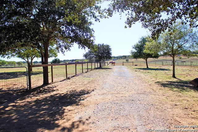 226 Fm 1107 Stockdale, TX 78160
