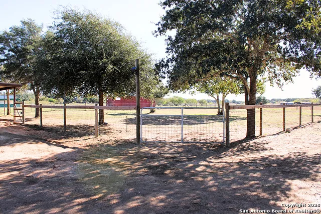 226 Fm 1107 Stockdale, TX 78160
