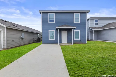 12903 Kathleen St
