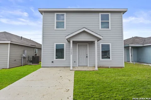 12727 Kathleen St