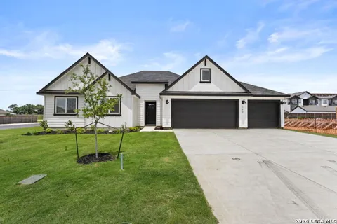 162 Teal St