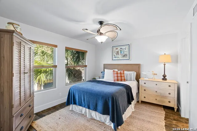 620 S Fulton Beach Rd #204 Rockport, TX 78232