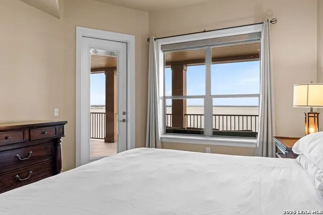 1001 The Cape #24 Horseshoe Bay, TX 78657