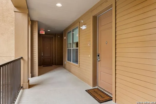 1001 The Cape #24 Horseshoe Bay, TX 78657