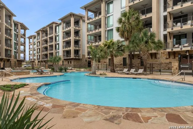 1001 The Cape #24 Horseshoe Bay, TX 78657