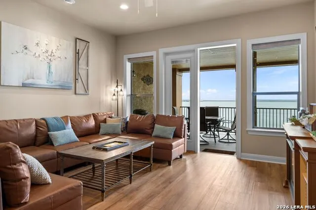 1001 The Cape #24 Horseshoe Bay, TX 78657