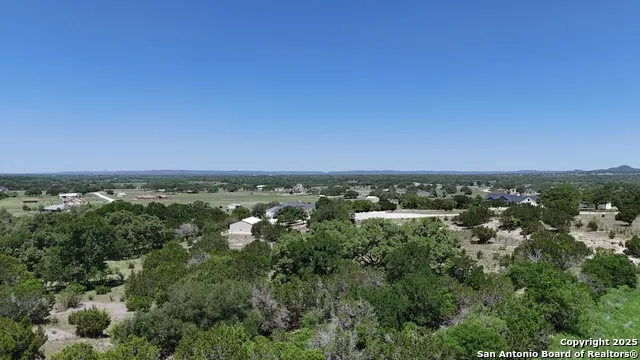 772 HAGER RDG Bandera, TX 78003