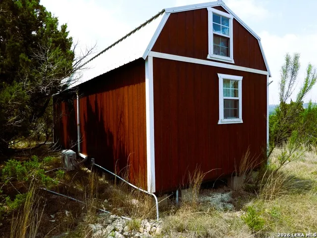 701 S Goat Pipe Creek, TX 78063