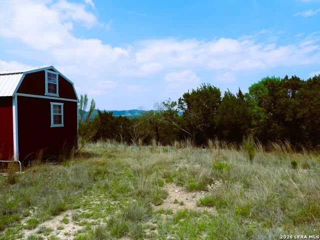 701 S Goat Pipe Creek, TX 78063