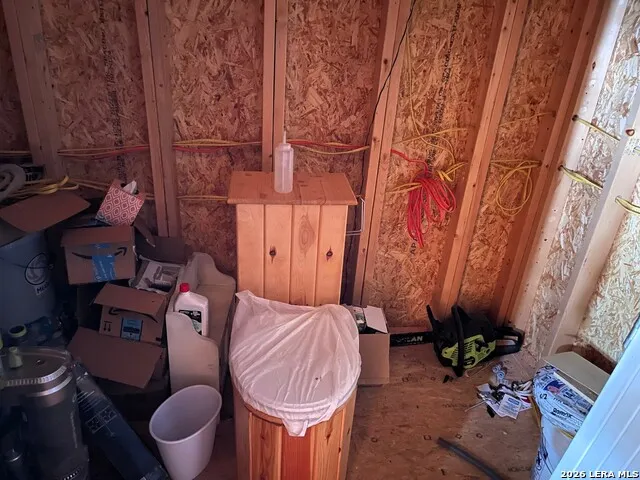 701 S Goat Pipe Creek, TX 78063