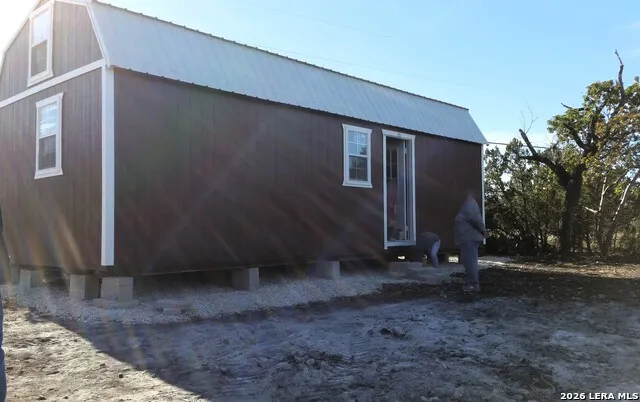 701 S Goat Pipe Creek, TX 78063
