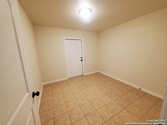 7539 W DIXON RD Unit 2 Somerset, TX 78069