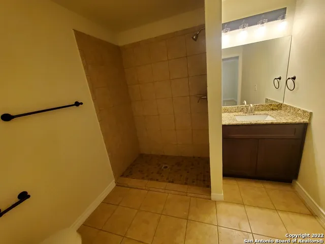 7539 W DIXON RD Unit 2 Somerset, TX 78069