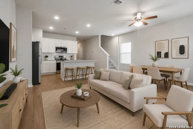 3932 ABBOTT PASS Unit 102 St Hedwig, TX 78152